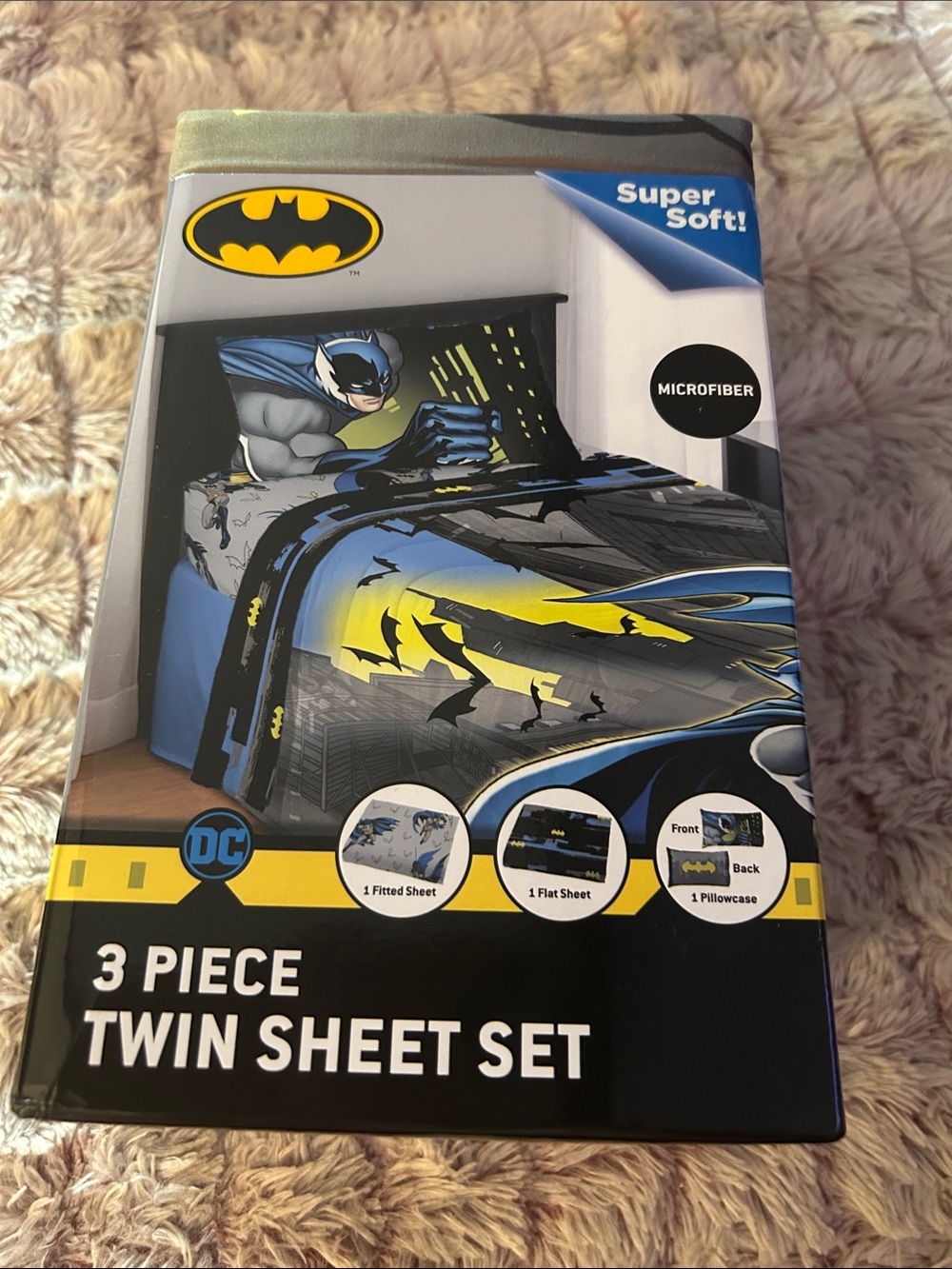 Batman 3 piece Twin Sheet Set - Black, Yellow, Blue, Gray